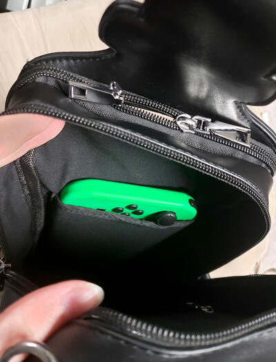 interior neoprene switch pocket on v1